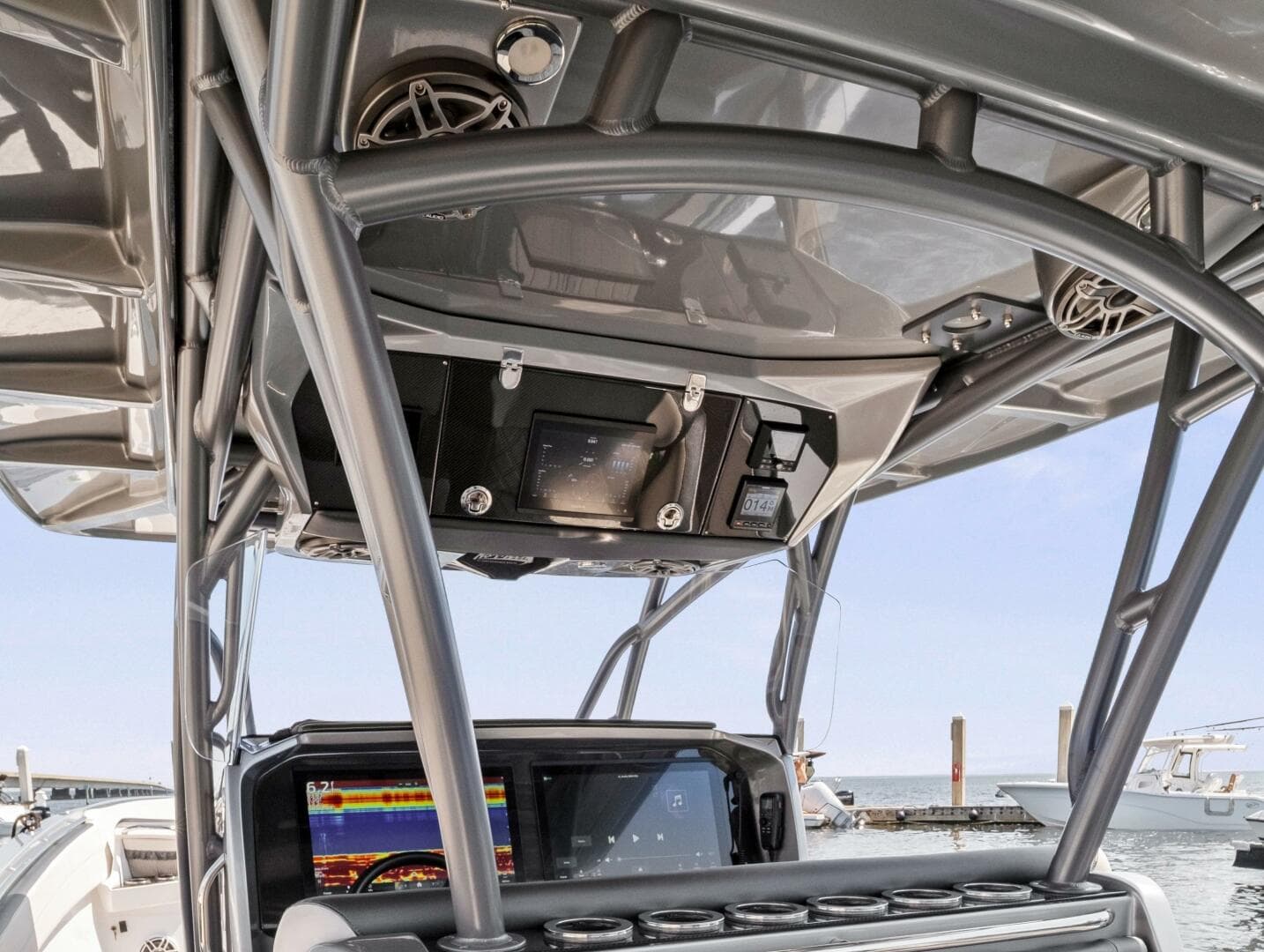 2021 Nor-Tech 390 Sport — photo 5