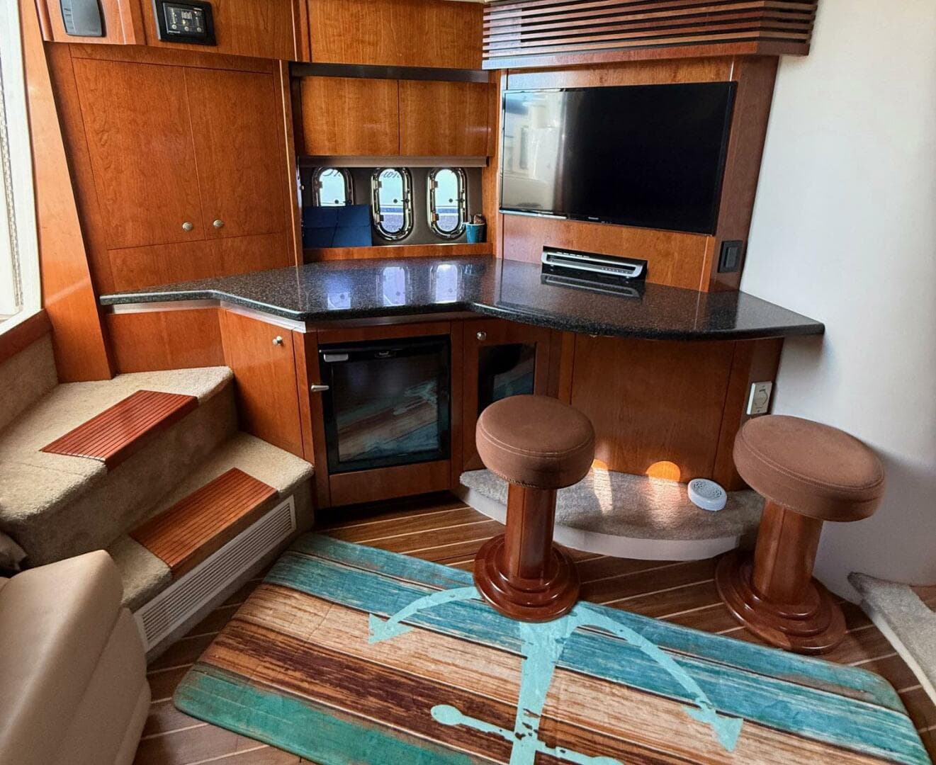 2006 Cruisers Yachts 420 Express — photo 24