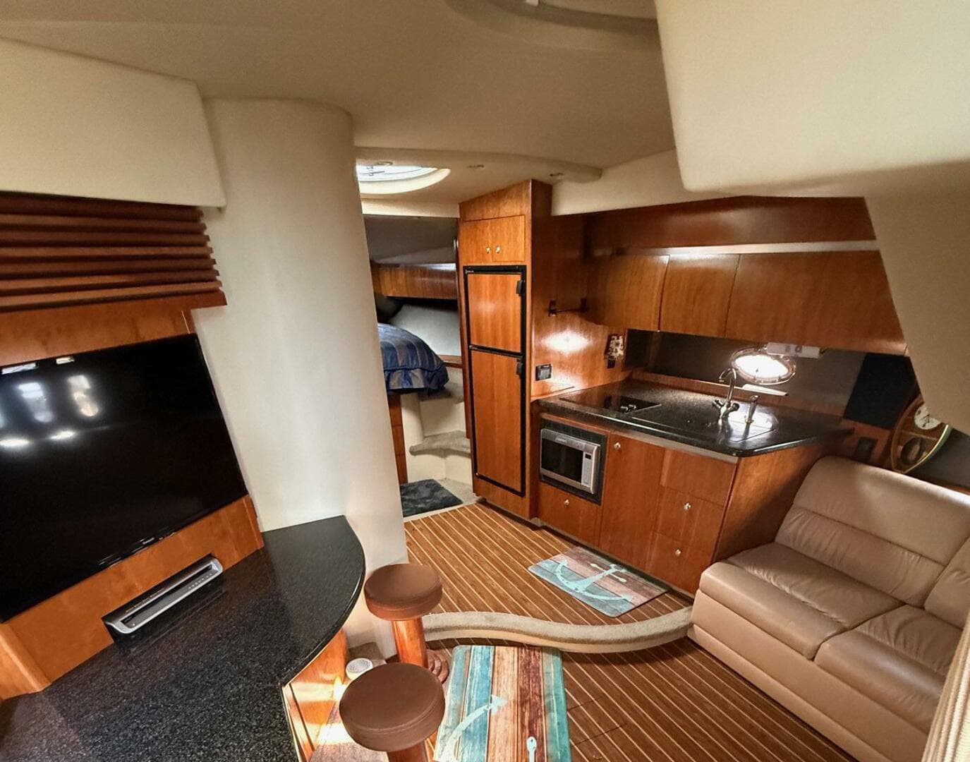 2006 Cruisers Yachts 420 Express — photo 16