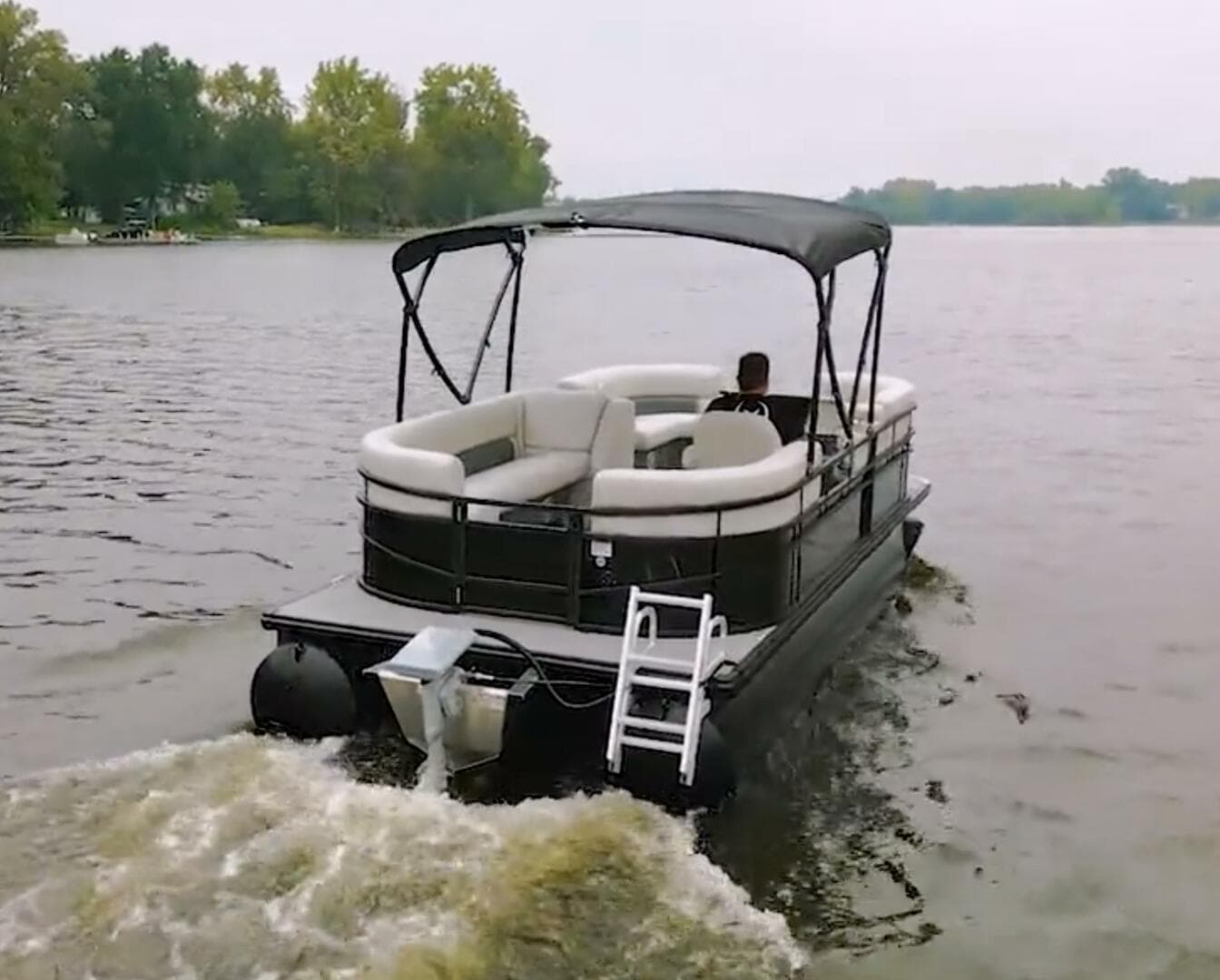 2024 Vision WX Tritoon — photo 8