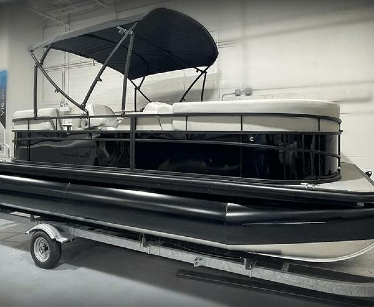 2024 Vision WX Tritoon — photo 5