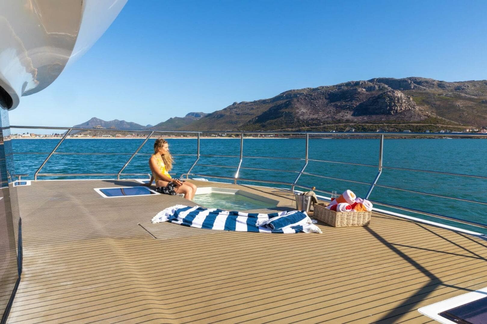 2024 Leeuwin 55 — photo 40