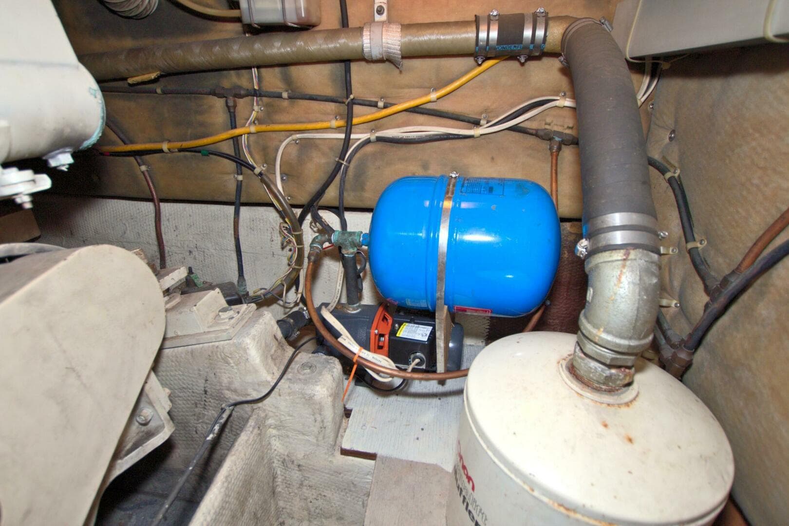 1990 Post 44 Sport Fisherman — photo 69