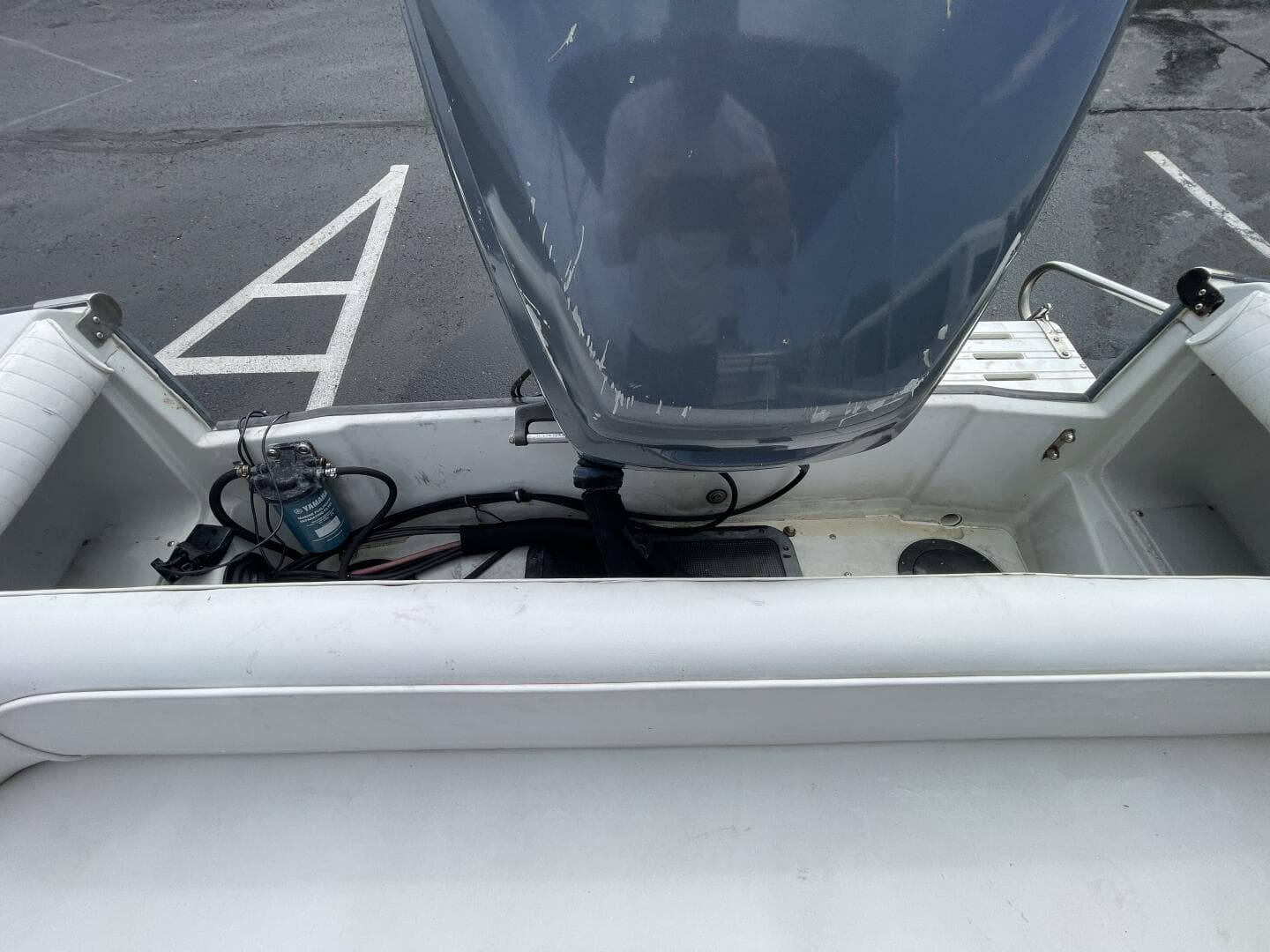 1993 Boston Whaler 21 Outrage — photo 11