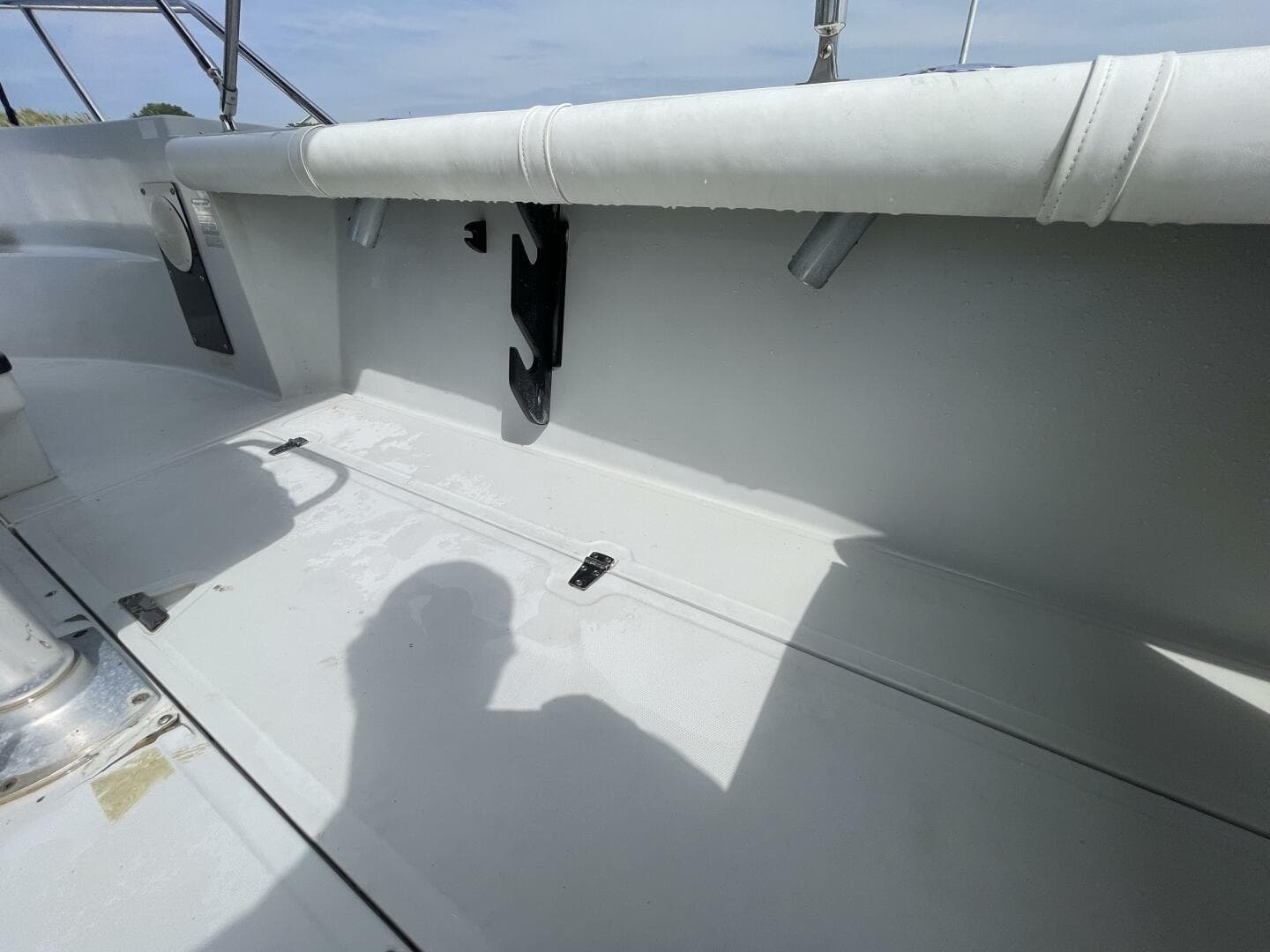 1993 Boston Whaler 21 Outrage — photo 14