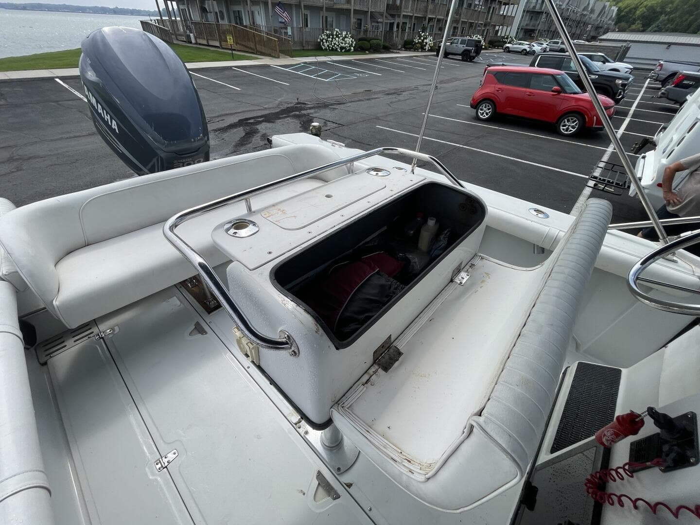 1993 Boston Whaler 21 Outrage — photo 22
