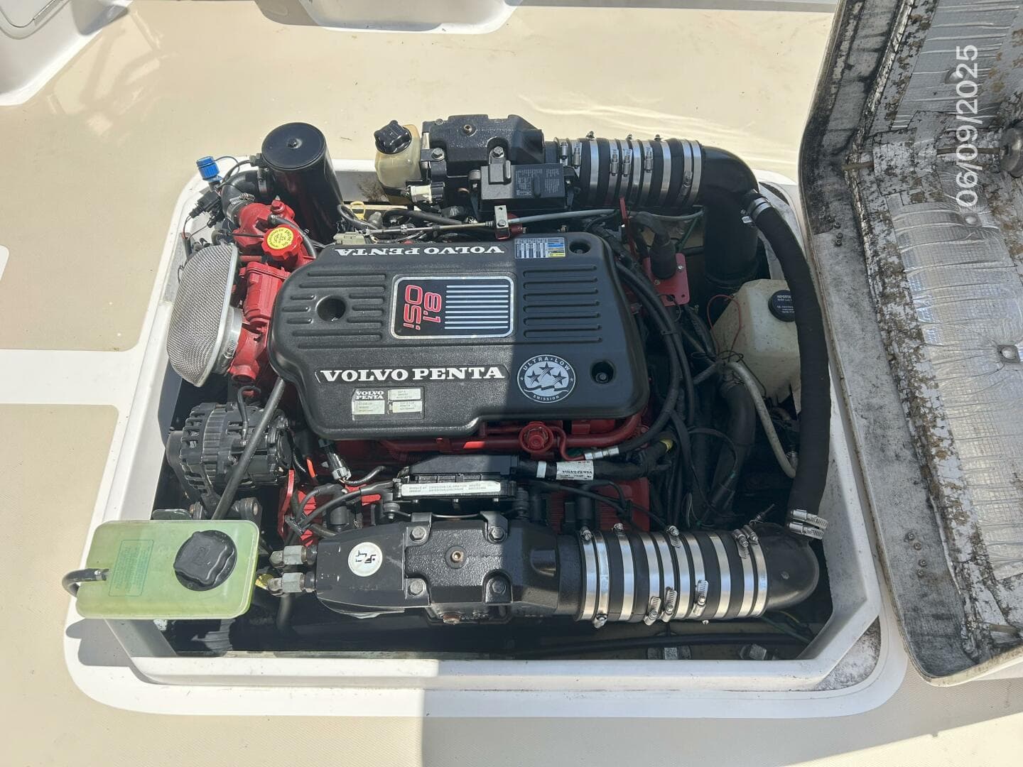 2006 Hunt Yachts Harrier — photo 29