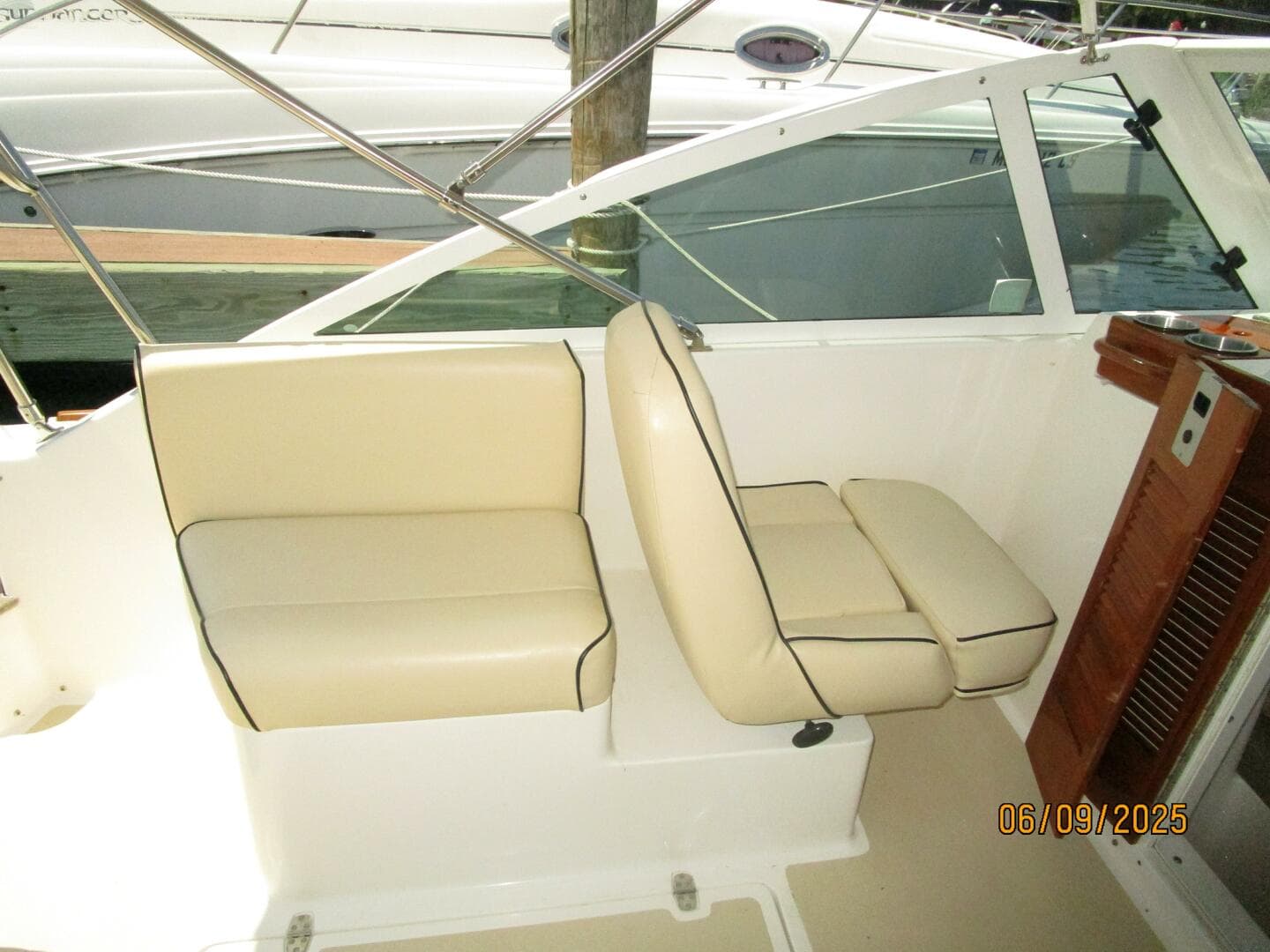 2006 Hunt Yachts Harrier — photo 17