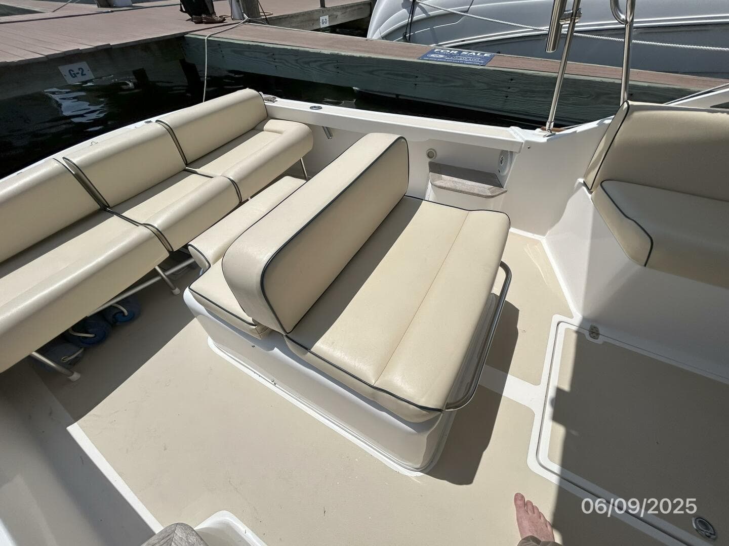 2006 Hunt Yachts Harrier — photo 19