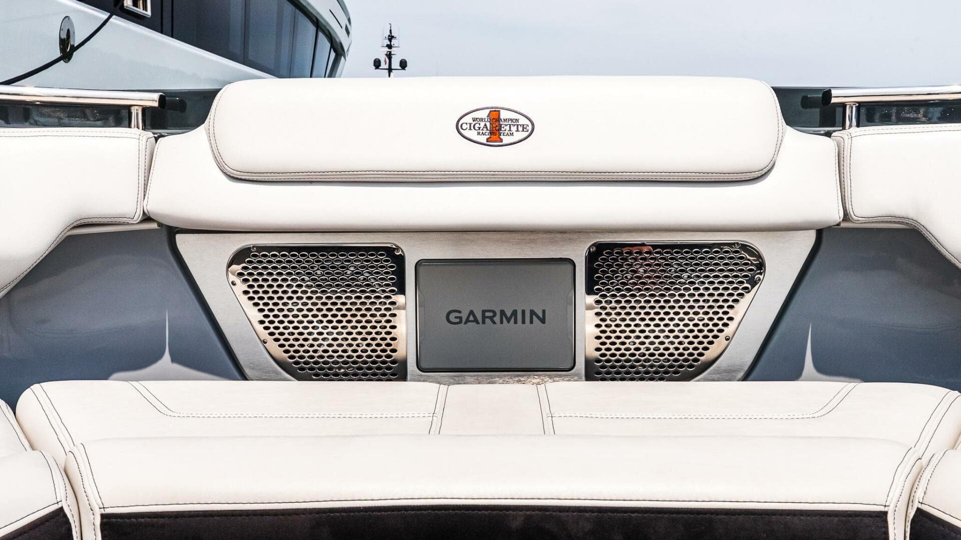 2025 Cigarette 52 Thunder — photo 31