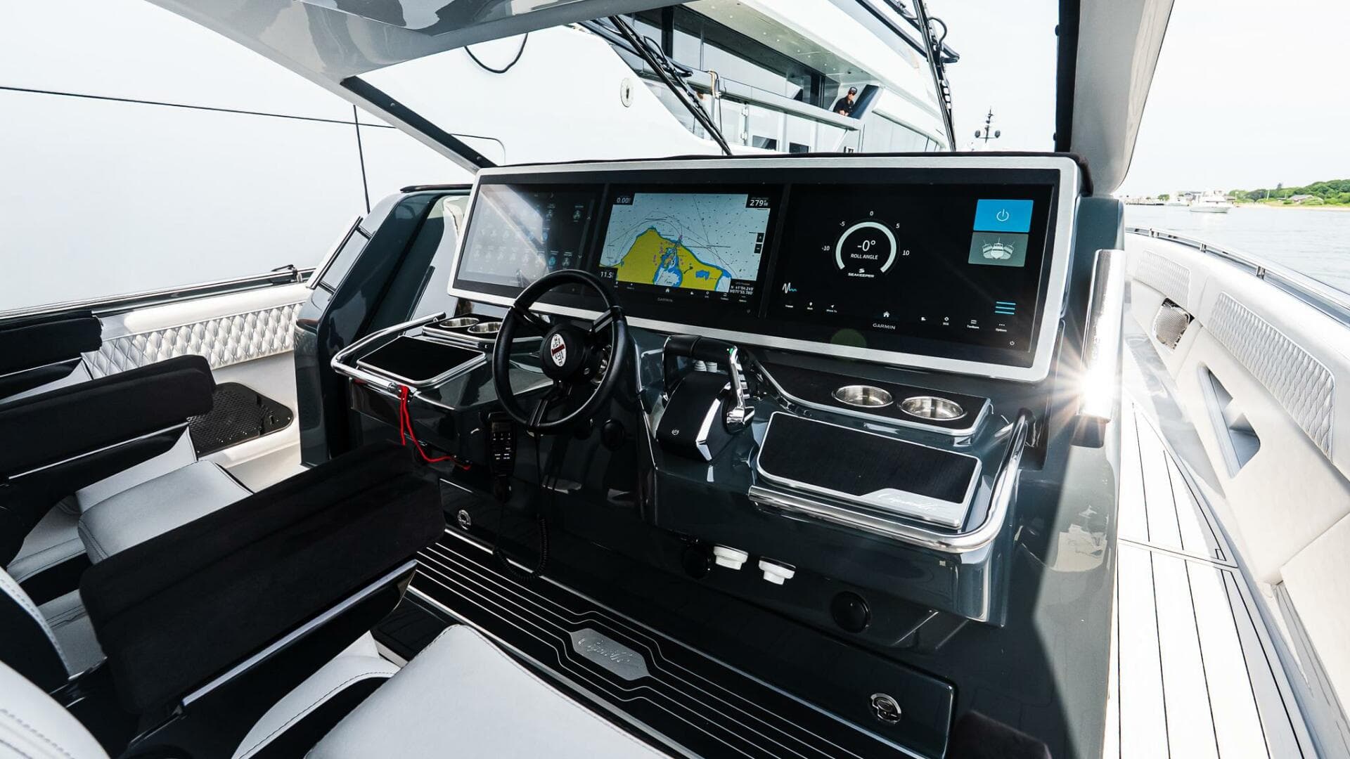 2025 Cigarette 52 Thunder — photo 25