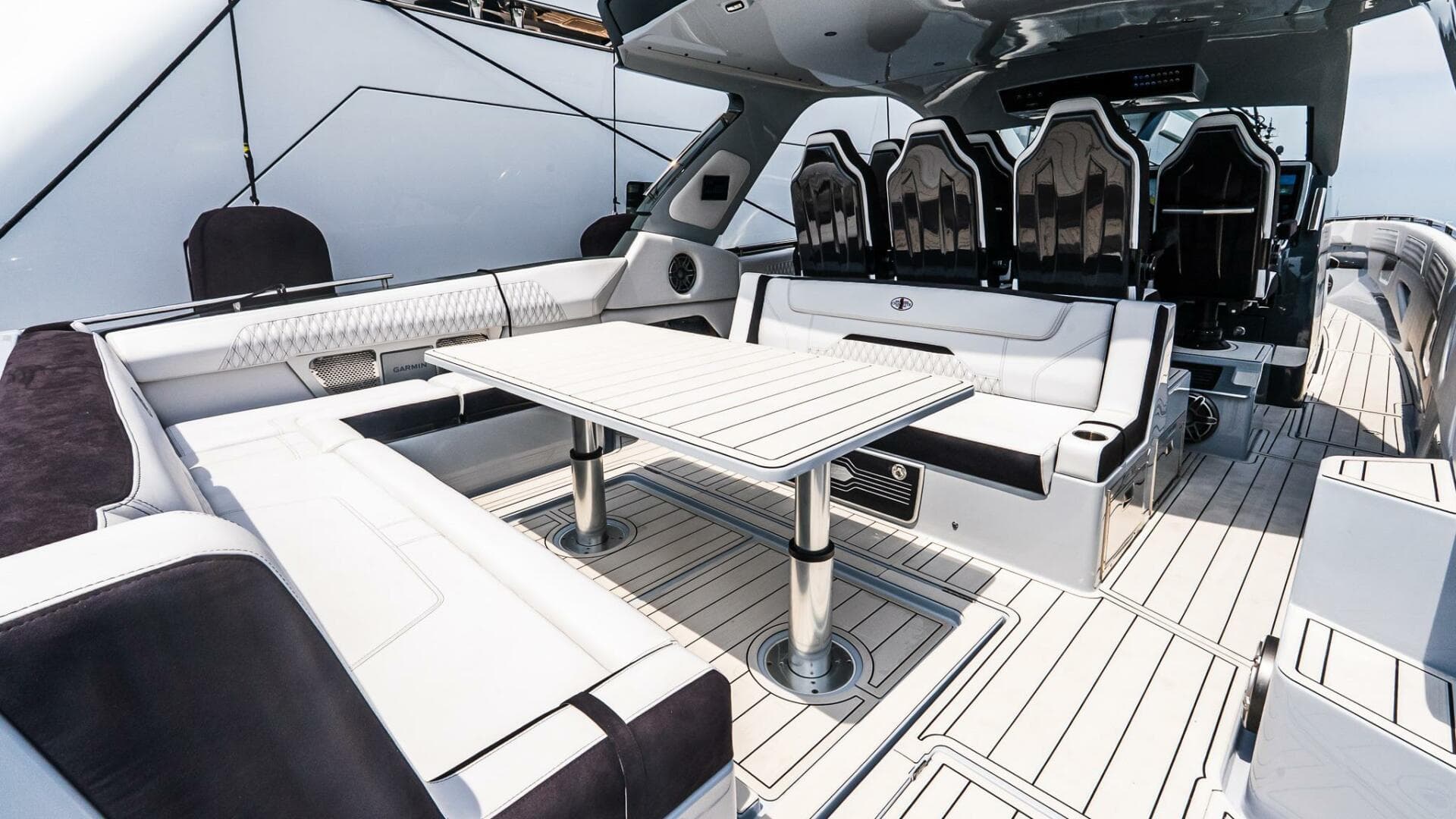 2025 Cigarette 52 Thunder — photo 7