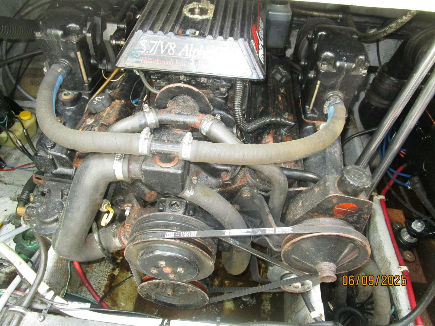 1995 Silverton 310 — photo 35