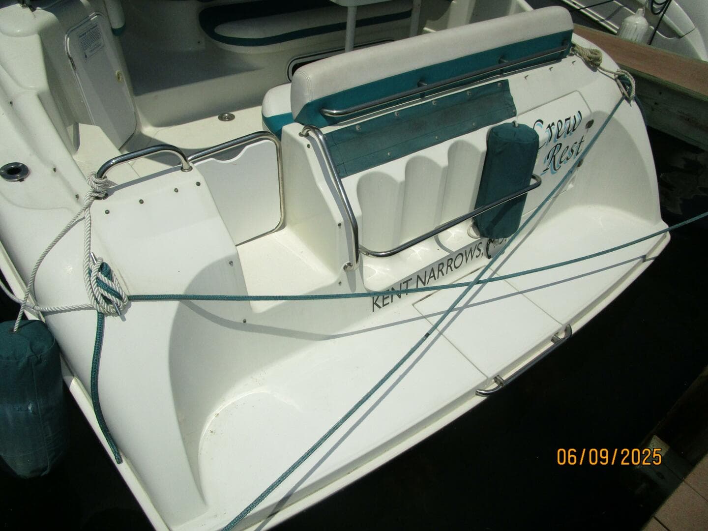 1995 Silverton 310 — photo 18