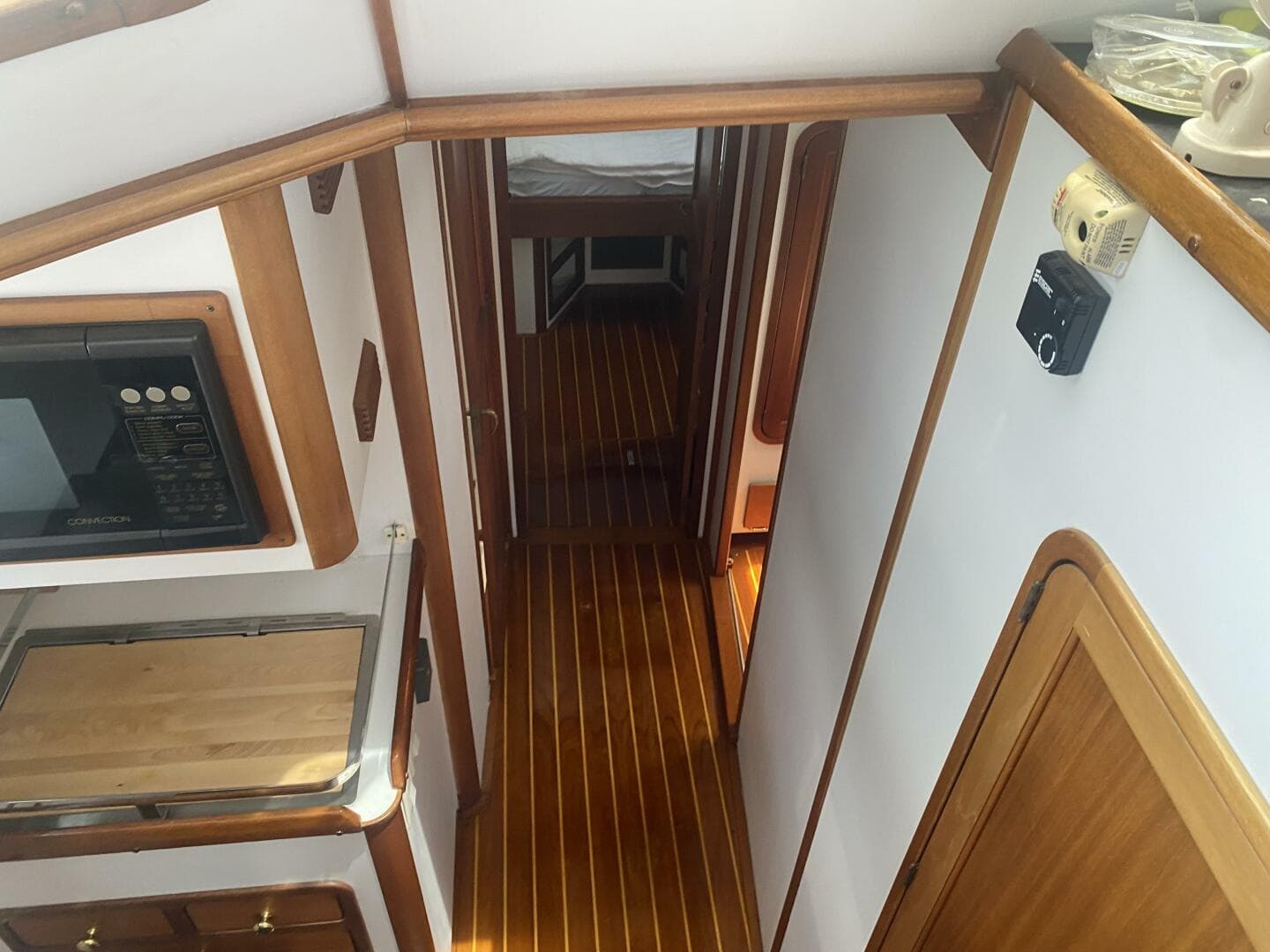 1998 Legacy — photo 36