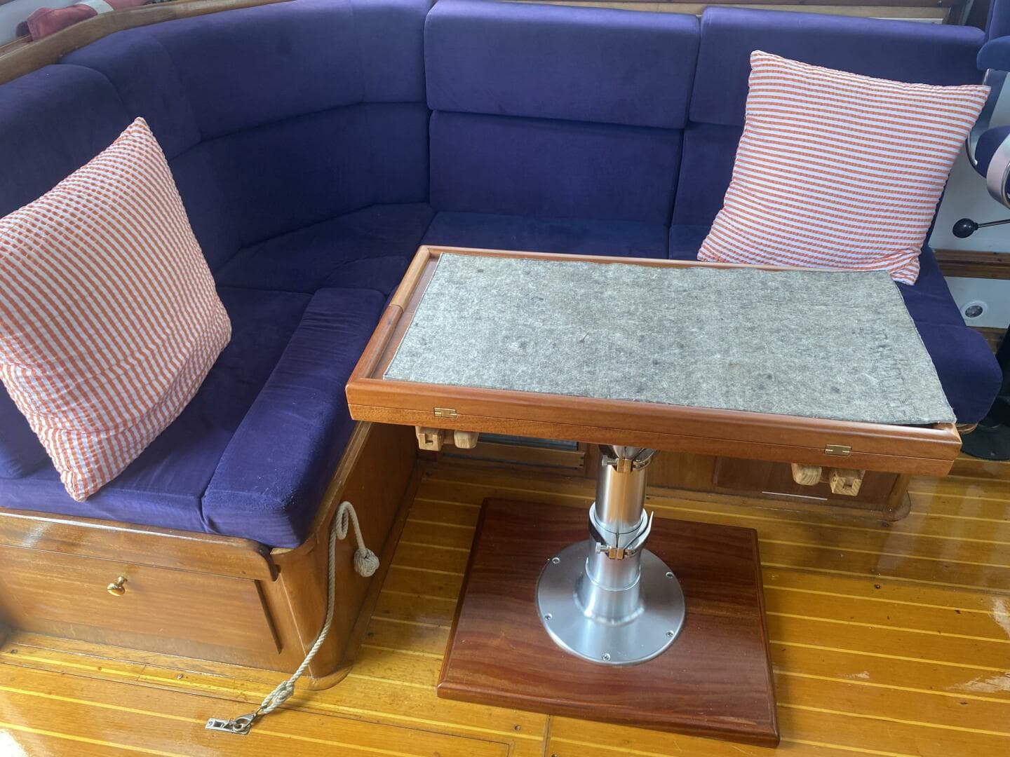 1998 Legacy — photo 33