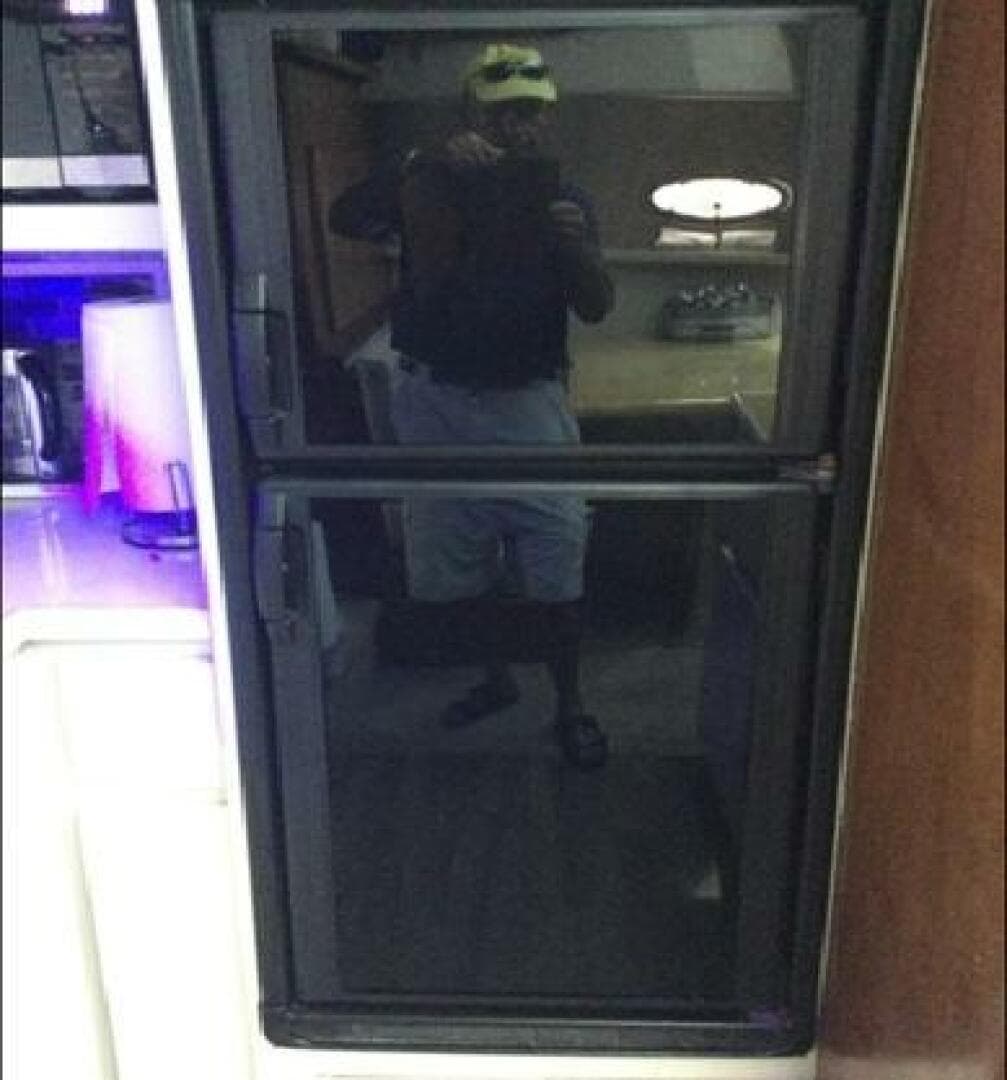 1995 Carver 430 Cockpit — photo 16