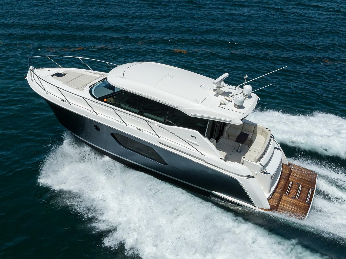 2023 Tiara Yachts C49 — photo 52