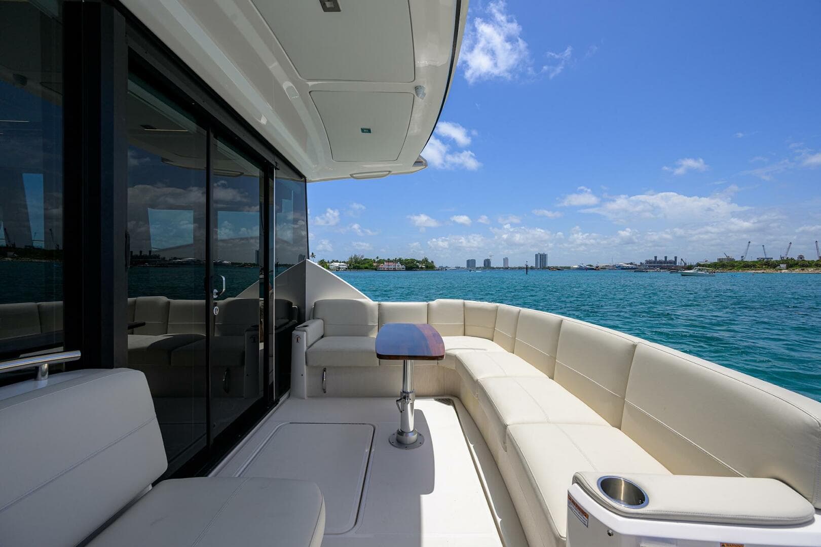 2023 Tiara Yachts C49 — photo 38