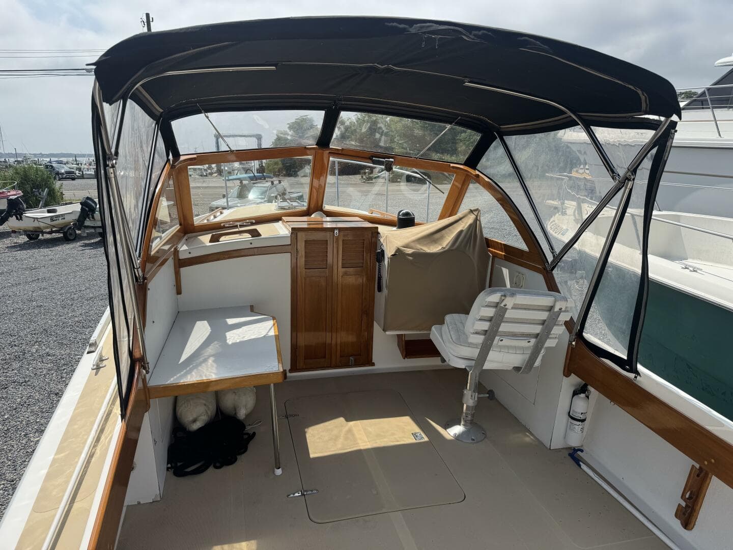 1984 Surf-Hunter Surfhunter 25 — photo 7