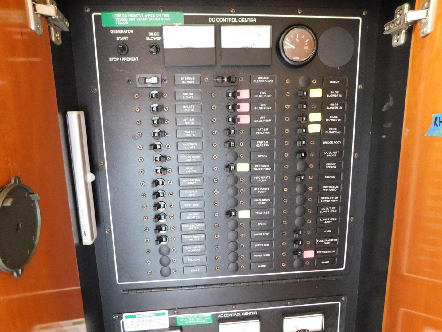 2003 Carver 44 Cpmy — photo 17