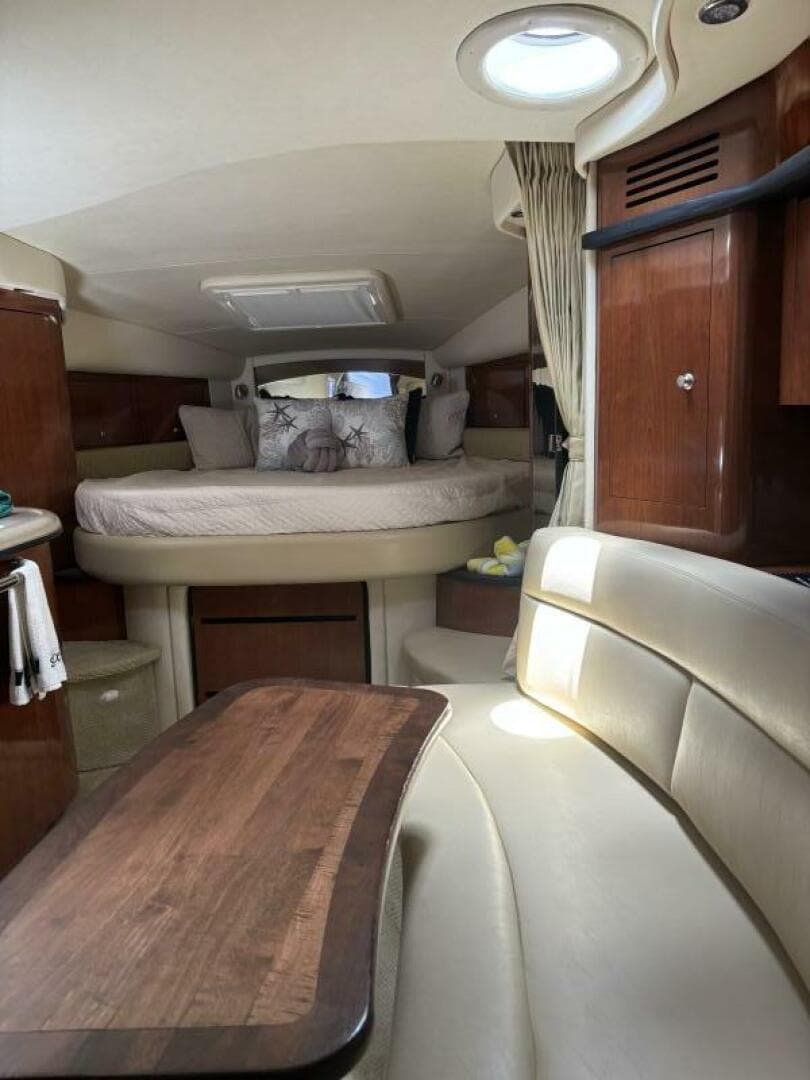 2007 Sea Ray 340 — photo 14