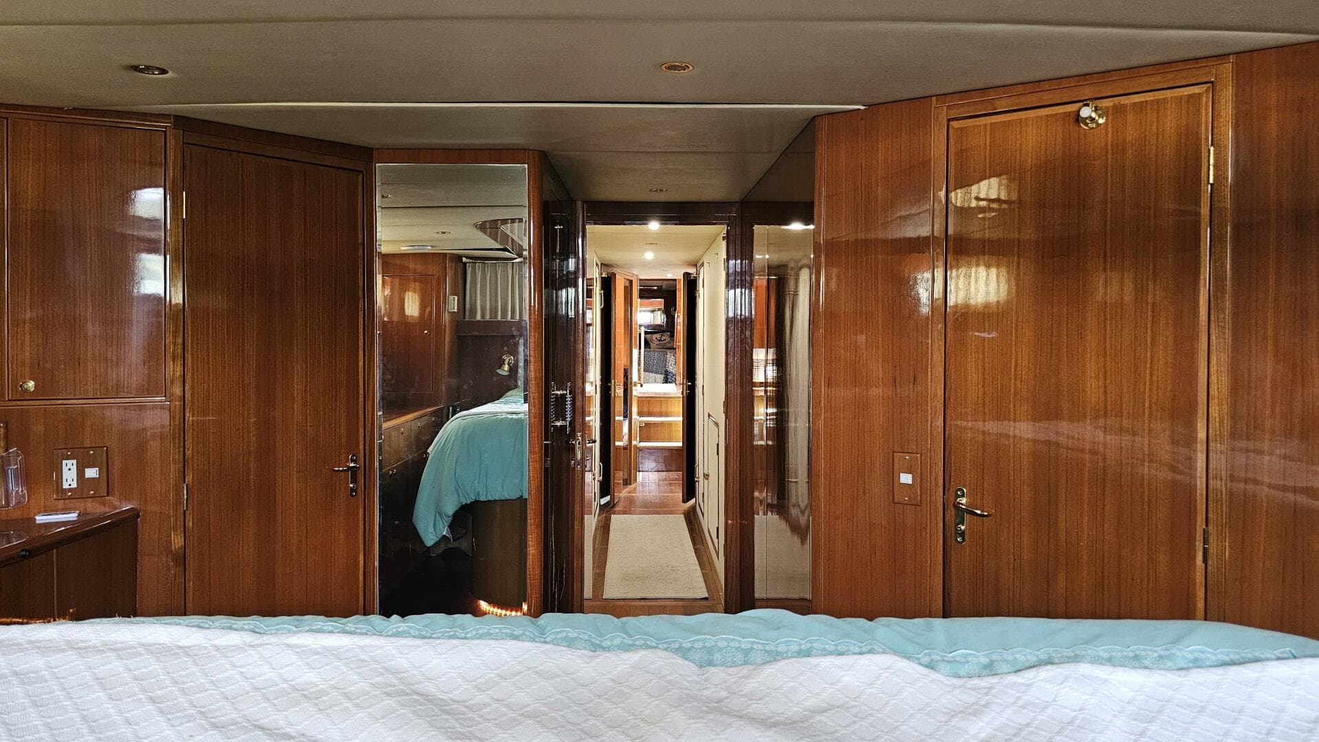 2005 Jefferson 60 Marquessa — photo 100