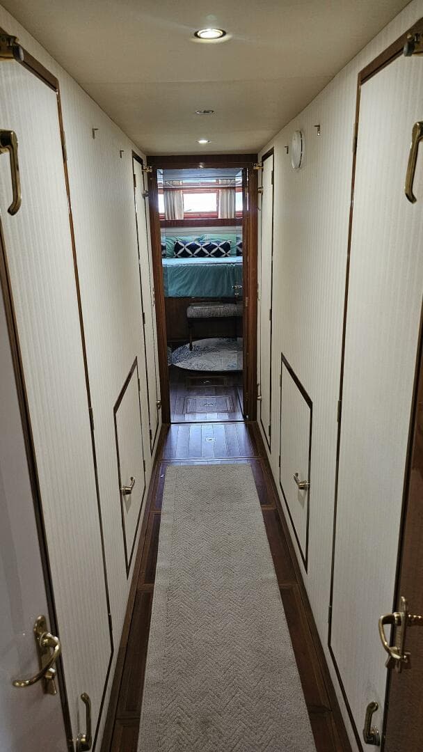 2005 Jefferson 60 Marquessa — photo 93