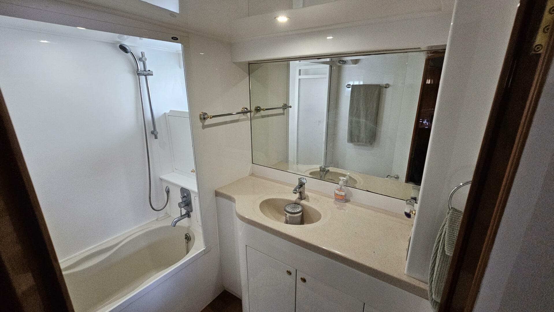 2005 Jefferson 60 Marquessa — photo 102