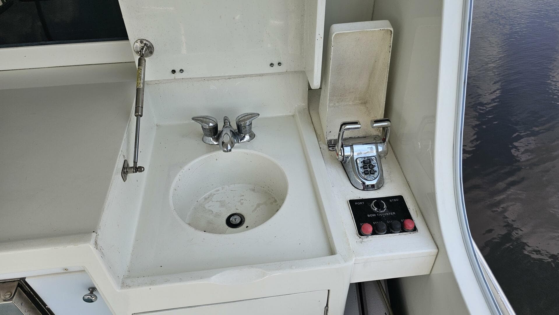 2005 Jefferson 60 Marquessa — photo 23