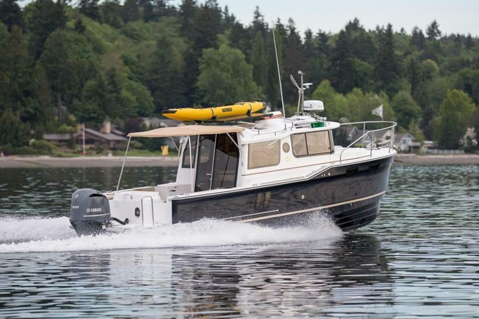 2018 Ranger Tugs R-27 — photo 2