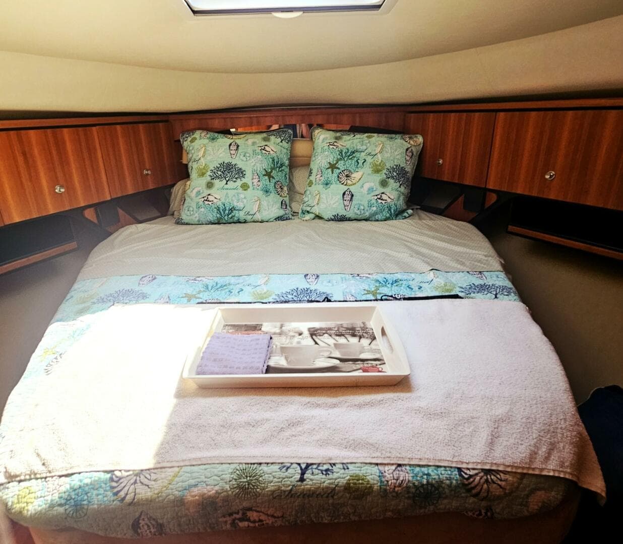 2006 Tiara Yachts 4300 Sovran — photo 20