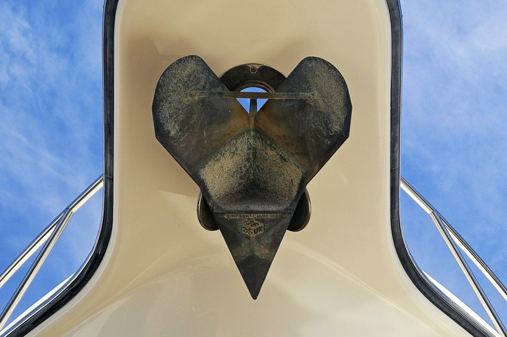 2006 Tiara Yachts 4300 Sovran — photo 5