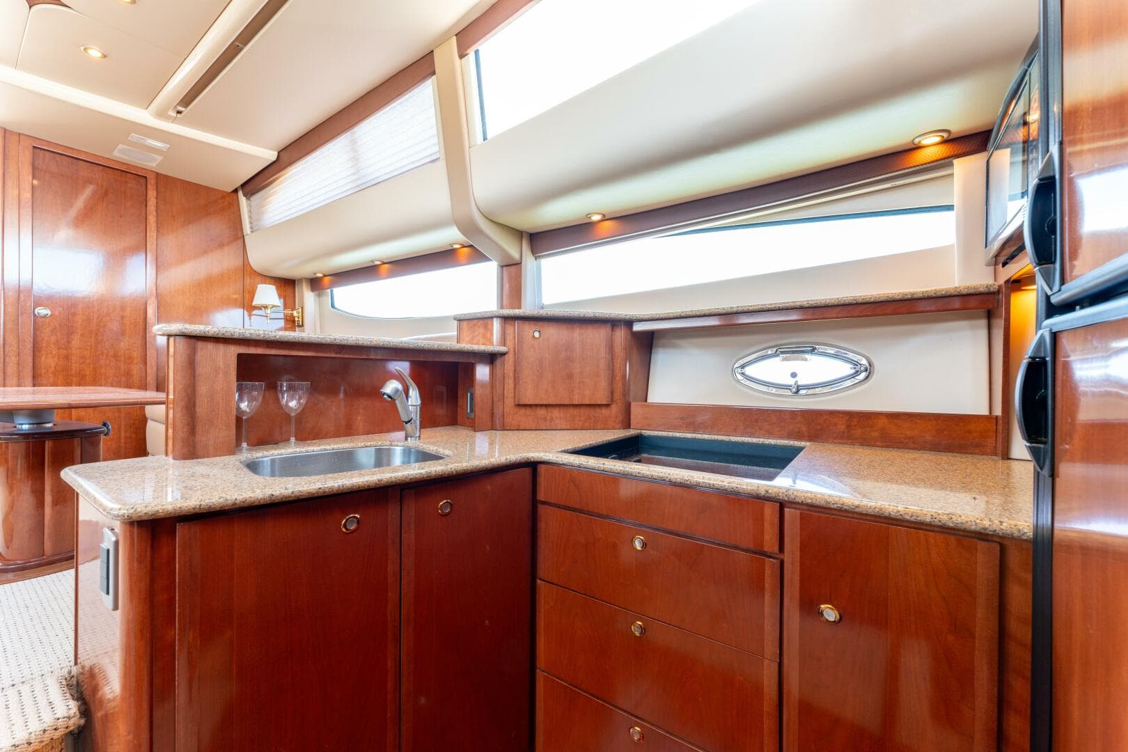 2008 Meridian 459 — photo 21