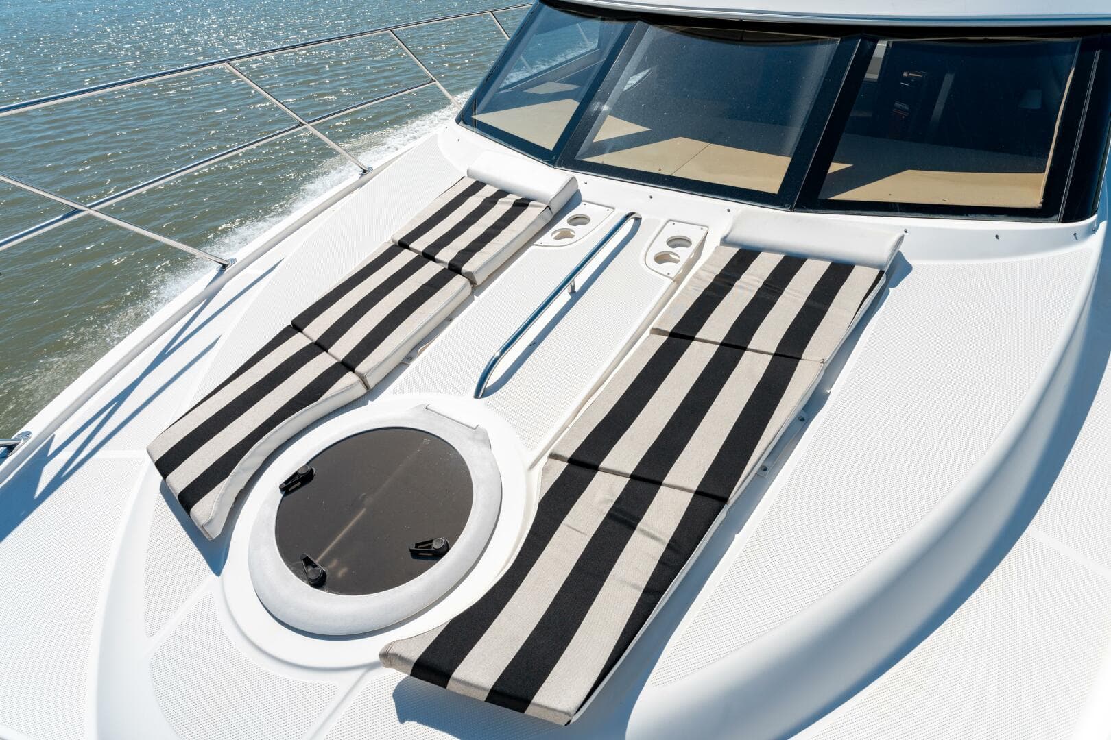 2008 Meridian 459 — photo 6