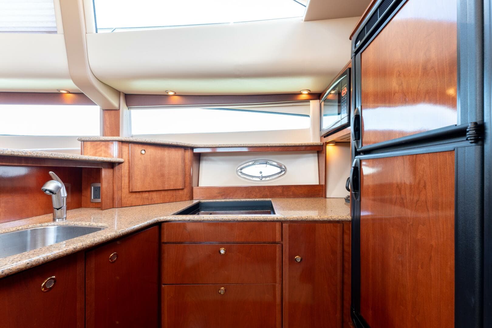 2008 Meridian 459 — photo 18