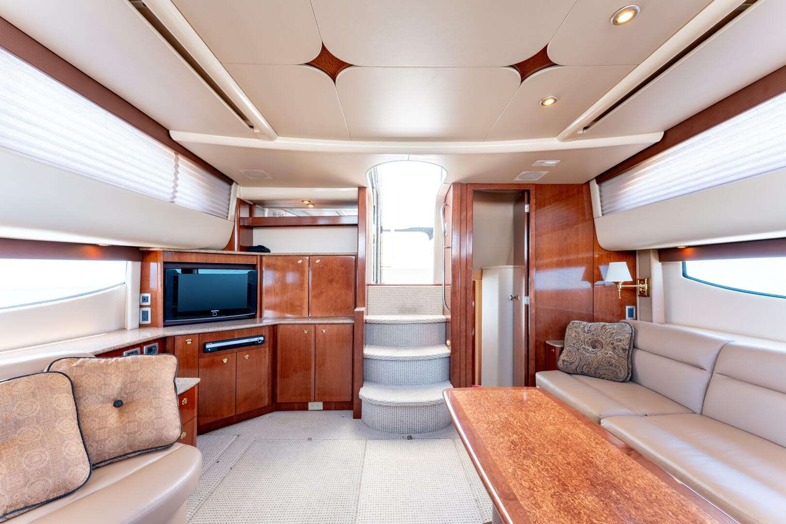 2008 Meridian 459 — photo 17
