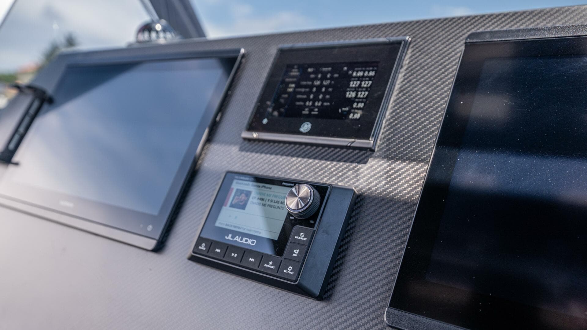 2025 Skipper 38 Sunbed — photo 32