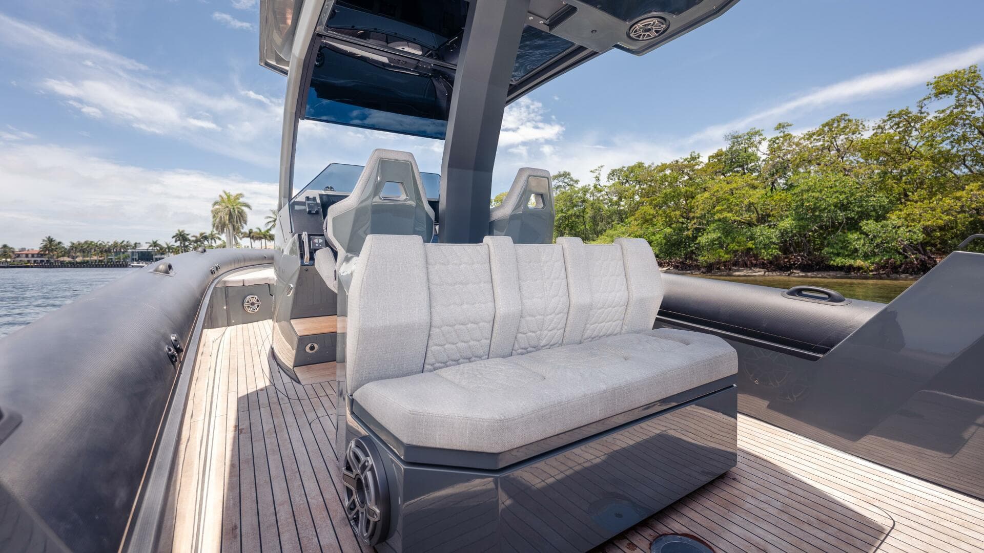 2025 Skipper 38 Sunbed — photo 18