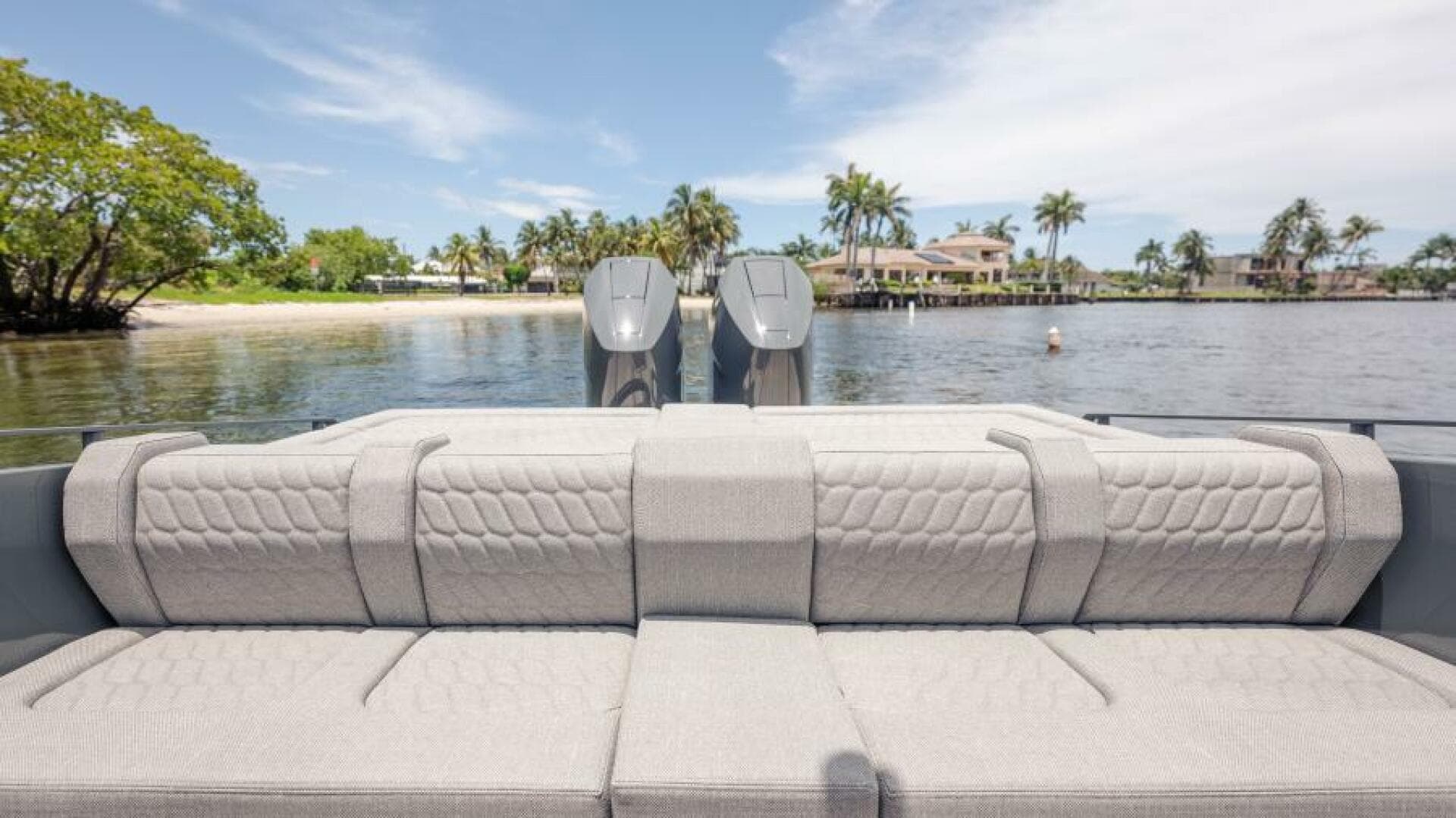 2025 Skipper 38 Sunbed — photo 27