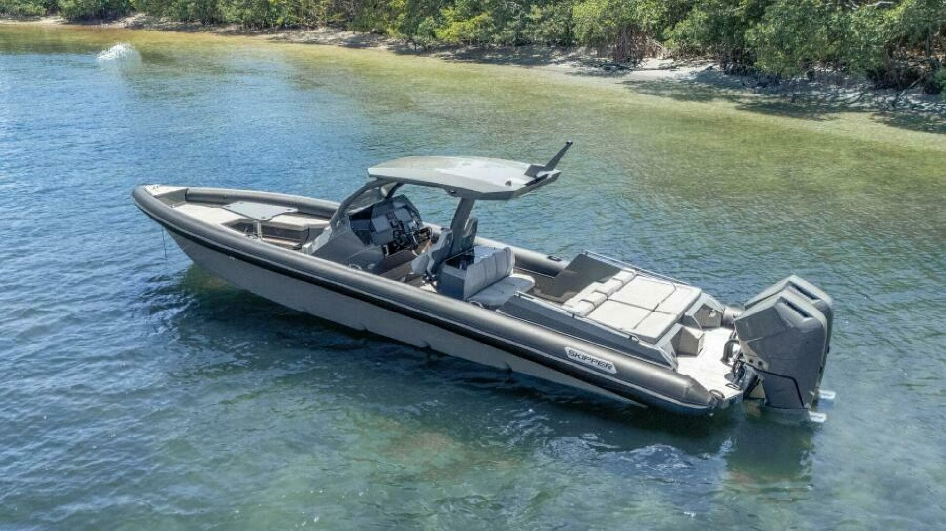 2025 Skipper 38 Sunbed — photo 8