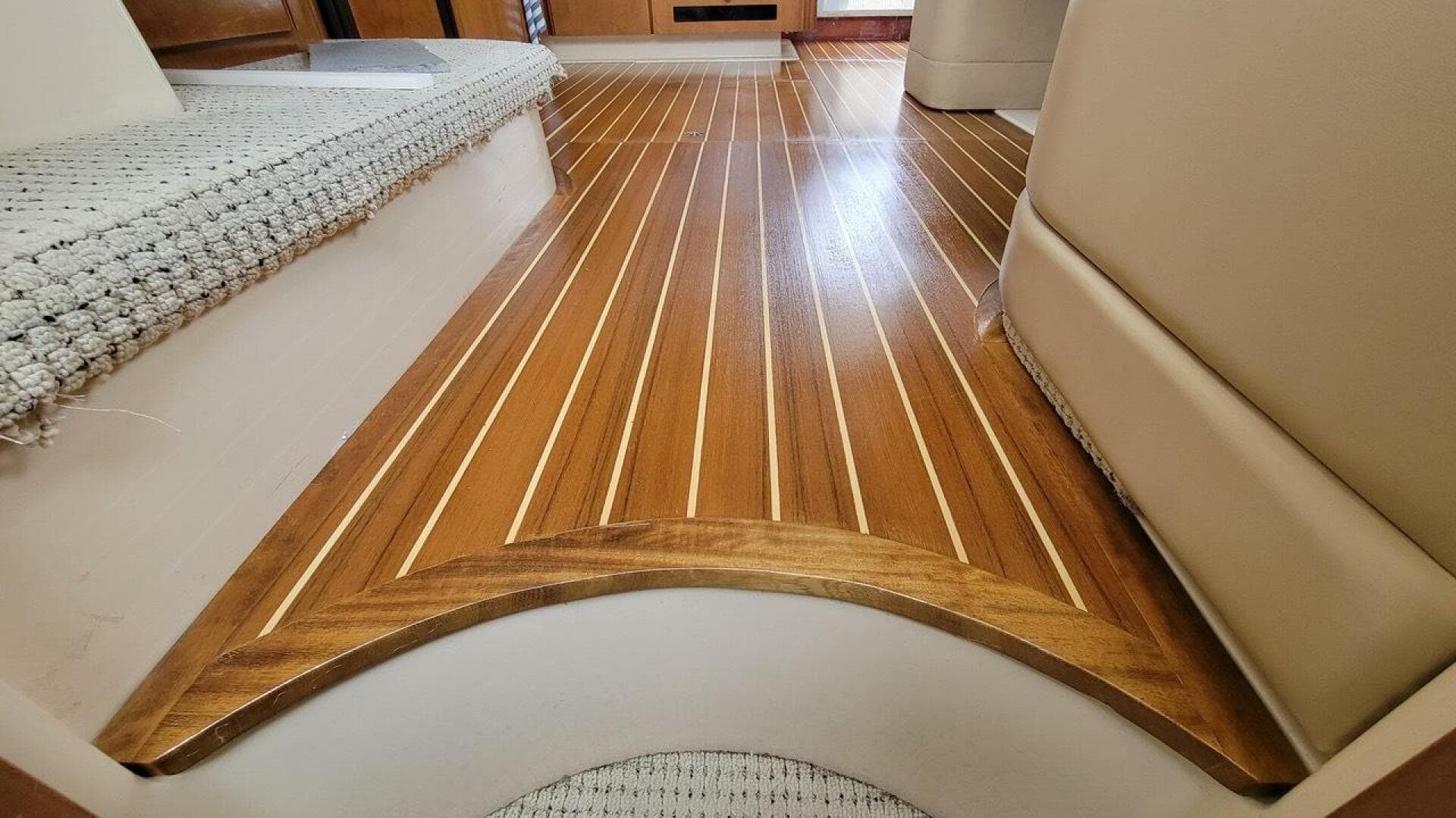 2005 Meridian 341 — photo 39