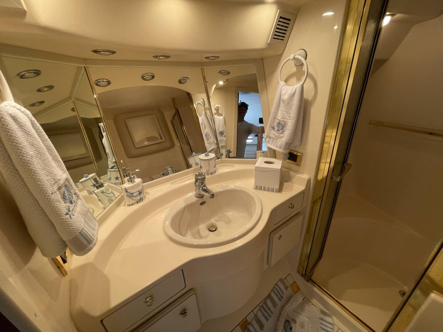 1998 Sea Ray 630 Super Sun Sport — photo 72