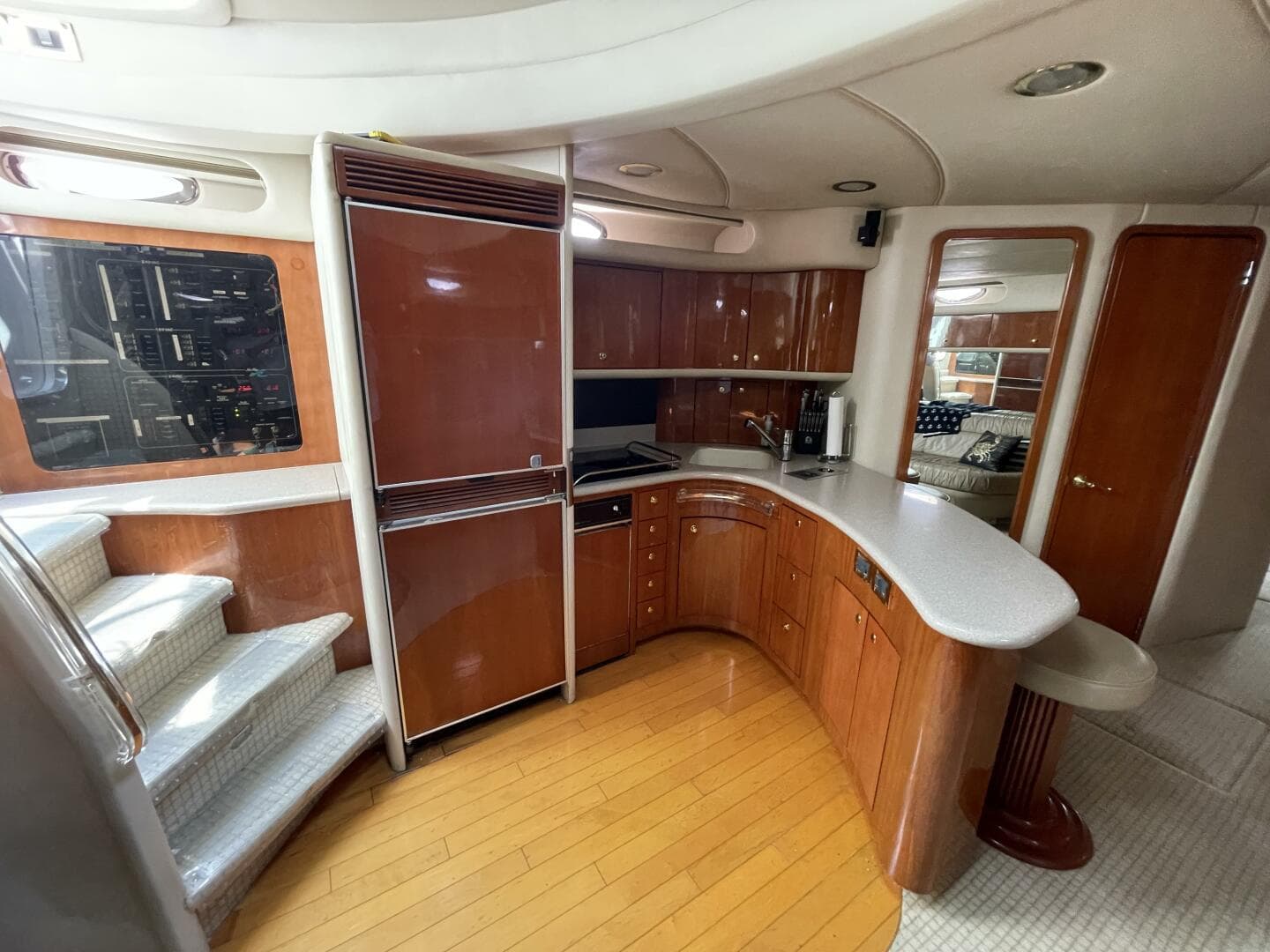 1998 Sea Ray 630 Super Sun Sport — photo 52