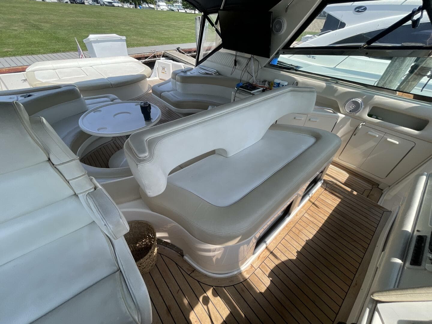 1998 Sea Ray 630 Super Sun Sport — photo 41