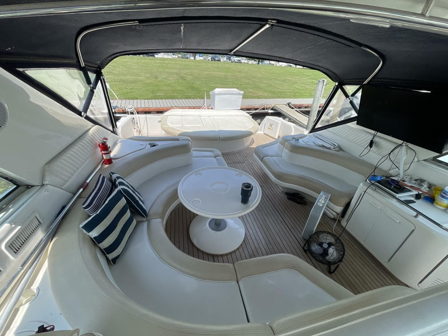 1998 Sea Ray 630 Super Sun Sport — photo 42
