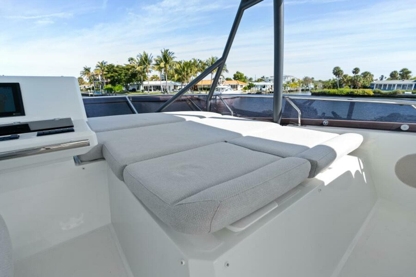 2020 Prestige 520 Flybridge — photo 52