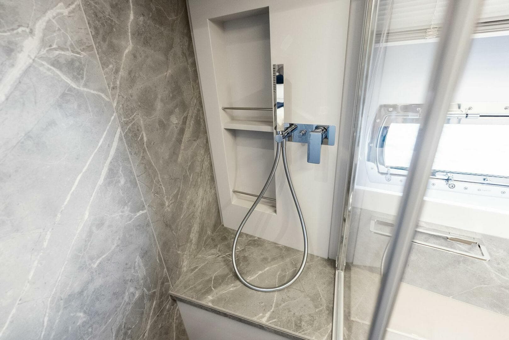 2025 Pershing 7X — photo 53