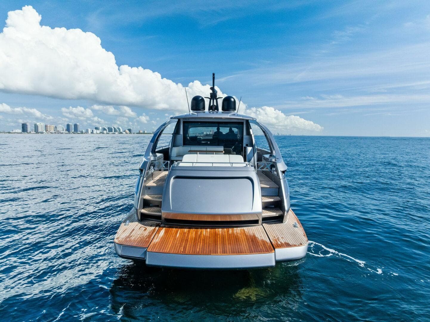 2025 Pershing 7X — photo 3