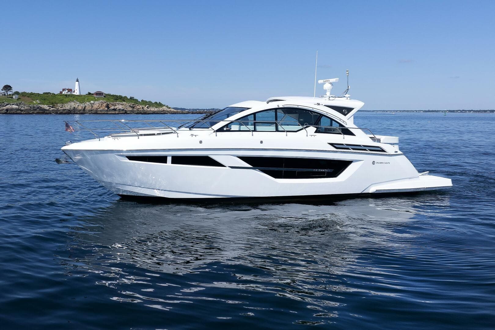 2021 Cruisers Yachts — photo 6